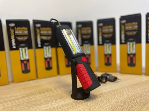 Led-ліхтар з функцією павербанка чорно-червоний | Зображення 5