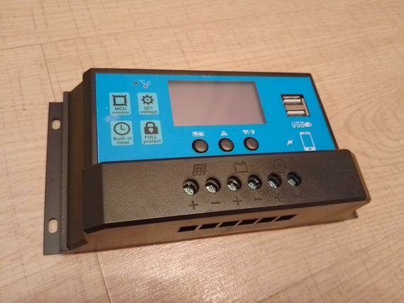 Контролер заряду PWM 60a 12v/24v для сонячних панелей