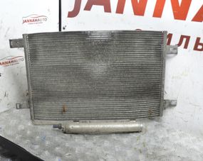 Радіатор кондиціонера Mercedes W169 W245 2004-2012 Радіатор охолодження кондиціонера Мерседес A1695001254