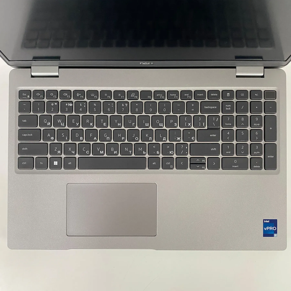 Ультрабук Б-клас Dell Latitude 5530 / 15.6" (1920x1080) IPS / Intel Core i5-1245U (10 (12) ядер по 1.2 - 4.4 GHz) / 16 GB DDR4 / 256 GB SSD / Intel Iris Xe Graphics / WebCam / HDMI б/в + Подарунок Бездротова миша / USB | Зображення 3