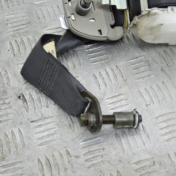 Ремінь безпеки задній правий Nissan Navara 2005-2014 Ремінь безпеки Ніссан Навара H073818 | Зображення 2