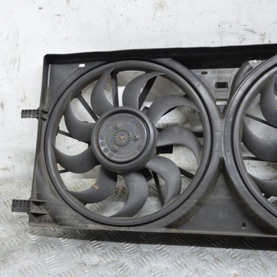 Вентилятор охолодження радіатора 2.0 DCI Renault Laguna III 2007-2015 Вентилятор радіатора Рено 214810004R | Зображення 1