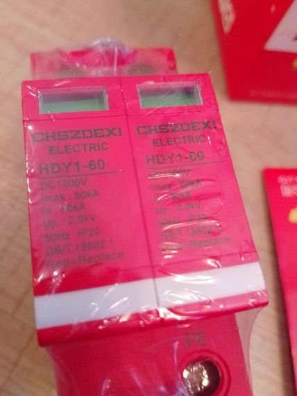 Пристрій захисту від імпульсних перенапруг ОПН DC до 60ka 1000V | Зображення 1