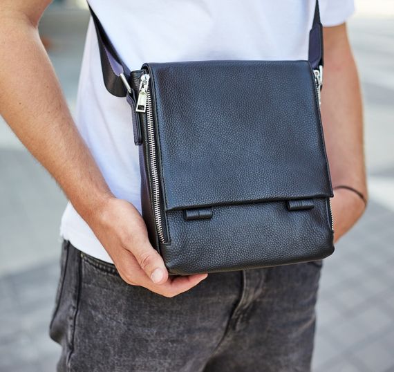 Шкіряна чоловіча сумка-месенджер з натуральної шкіри чорна Tiding Bag 6197 | Зображення 9