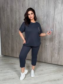 Женский летний костюм футболка и укороченные штаны большие размеры и батал KF090 цвет серый, размер 52/54