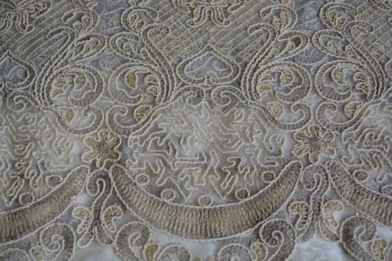 Велюровая скатерть с кружевом Haspen 160×300 cм Zelal, кремовая | Зображення 4