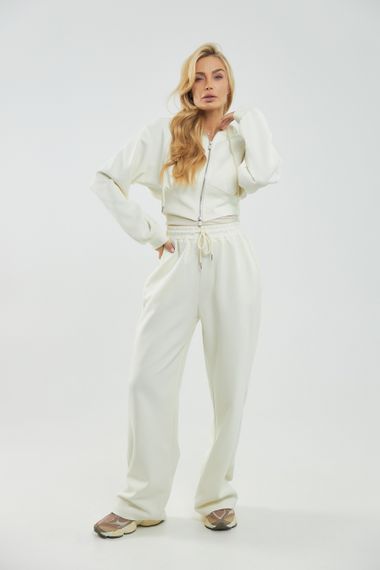 Жіночий спортивний костюм з коротким худі та вільними штанами - кремовий цвет, ONE SIZE (є розміри) | Зображення 4