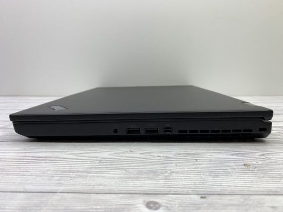 Мобильная рабочая станция Б-класс Lenovo ThinkPad P50 / 15.6" (1920x1080) IPS / Intel Core i7-6700HQ (4 (8) ядра по 2.6 - 3.5 GHz) / 16 GB DDR4 / 240 GB SSD / nVidia Quadro M1000M, 2 GB GDDR5, 128-bit / WebCam б/у | Зображення 6