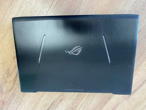 Ноутбук Asus GL702 17.3"FHD/IPS/75Hz/i7 7700HQ/16Gb/SSD256+HDD1Tb/GTX1080-8Gb | Зображення 5
