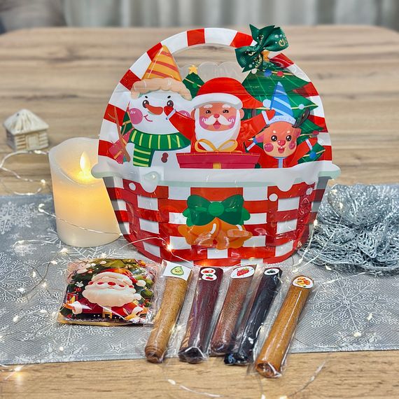 Подарунковий кошик пастили Святкова Казка 20 смаків + йогуртова пастила, 400 г ( червона корзинка) | Зображення 1