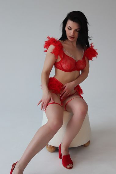 Спокусливий комплект із пір'ям «Paradise», червоний розмір М Sex Aura | Зображення 3