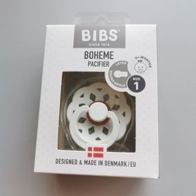 Соска пустушка Bibs 0-6 міс Boheme white