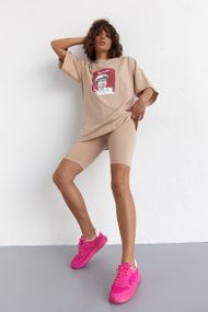 Женский костюм с футболкой oversize и велосипедками кофейный цвет M