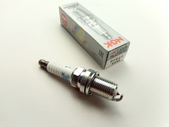 Свічка запалювання NGK PFR6Q/6458 VAG | Зображення 1