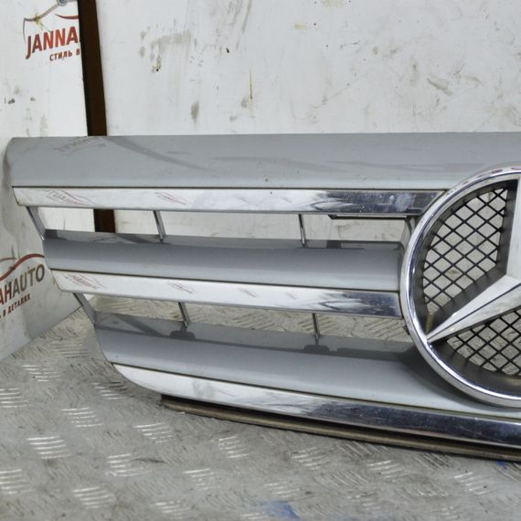 Решітка радіатора Mercedes B-Class W245 2005-2011 Решітка бампера Мерседес Б-Клас в245 A1698881660 | Зображення 1