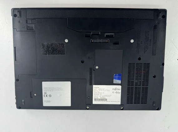 Ноутбук Fujitsu Lifebook E546 14" i5-6200U 4Гб DDR4 128 Японія Б/В | Зображення 5