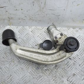 Фаркоп Audi A4 B6 2000-2006 Фаркоп Ауді а4 б6 8E0800495A