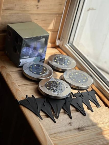 Садовый уличный светодиодный фонарь-подсветка на солнечной батарее 4шт Solar Pathway Lights | Зображення 3