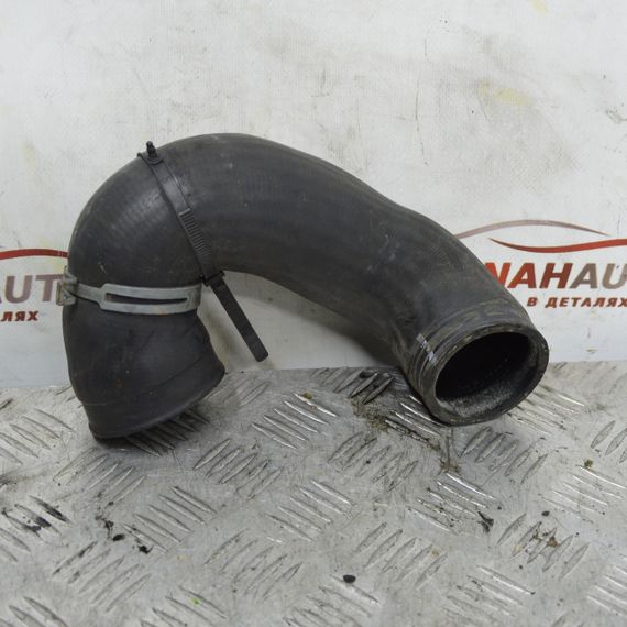 Патрубок інтеркулера 2.5 TDI Volkswagen Transporter T4 1995-2003 Шланг інтеркулера Фольксваген т4 701145832A | Зображення 1