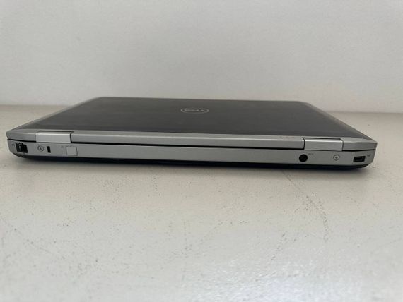 Ноутбук Б-класс Dell Latitude E6530 / 15.6" (1366x768) TN / Intel Core i5-3320M (2 (4) ядра по 2.6 - 3.3 GHz) / 8 GB DDR3 / 128 GB SSD / Intel HD Graphic 4000 / DVD-ROM / HDMI б/в | Зображення 6