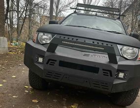 Передний бампер с защитой картера Dakar (2006-2010) для Mitsubishi L200