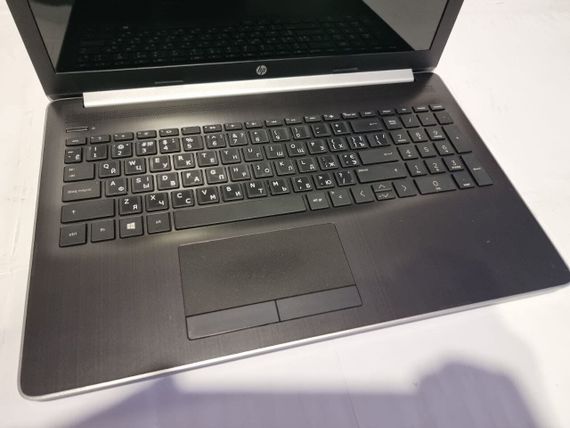 Ультрабук Б-класс HP Notebook - 15-da0072ns / 15.6" (1366x768) TN / Intel Core i7-8550U (4 (8) ядра по 1.8 - 4.0 GHz) / 8 GB DDR4 / 256 GB SSD + 1000 GB HDD / nVidia GeForce MX130, 2 GB GDDR5, 64-bit / WebCam б/у | Зображення 6