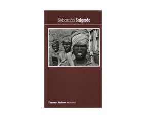 Книга Sebastiao Salgado: Photofile.