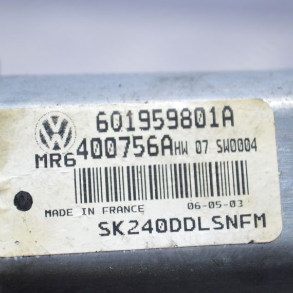 Моторчик склопідйомника передньої лівої двері Skoda Fabia I 1999-2007 Моторчик скла лівої двері Шкода Фабія 1 6Q1959801A | Зображення 2