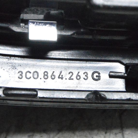Накладка куліси КПП Volkswagen Passat B6 2005-2010 Рамка перемикання передач Фольксваген Пассат 3C0864263G | Зображення 4
