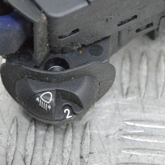 Підрульовий перемикач лівий Smart Fortwo 1998-2007 Перемикач світла поворотів Смарт Фортво 0001185V008 | Зображення 2