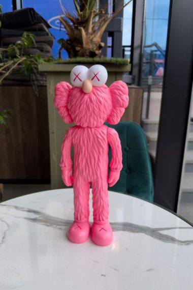 Статуетка Kaws BFF Pink колекційна фігурка для інтер'єру 30 см рожевий kw020