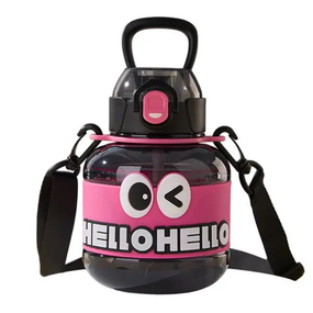 Пляшка для води дитяча з трубочкою 680 мл з ручкою та ремінцем Чорна HP-14-46B