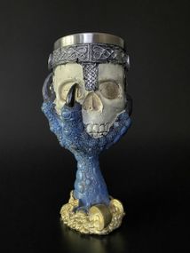 Бокал Череп у Лапі 200 мл — готичний келих із нержавіючої сталі та епоксидної смоли