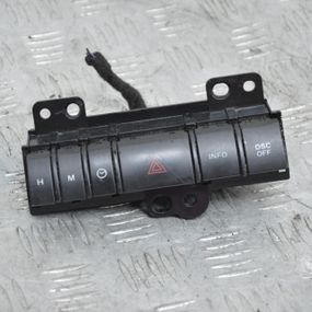 Блок кнопок Mazda 5 CR 2005-2010 Кнопка аварійки Мазда 5 75D569 75D5691