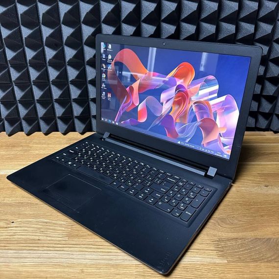 Ноутбук Б-клас Lenovo IdeaPad 110 / 15.6" (1366x768) TN / Intel Pentium 4405U (2 (4) ядра по 2.1 GHz) / 8 GB DDR4 / 128 GB SSD / Intel HD Graphics 510 / WebCam / Win 10 б/в | Зображення 3