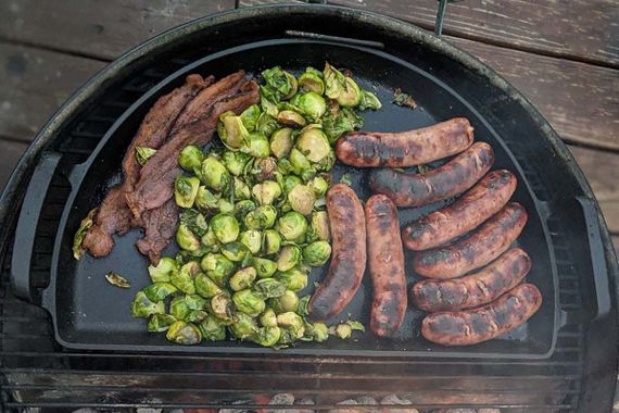 Піддон планча чавунний Slow and Sear Drip ‘N Griddle Cast Iron для вугільних грилів 47 см SNS-CI-18 Код: 013153 | Зображення 4