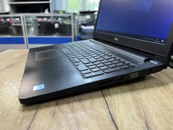 Ноутбук Dell Latitude 3570 15.6 HD core i5 6200u/8gb/500gb HDD | Зображення 5