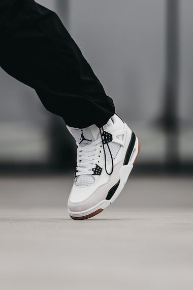 Кросівки Air Jordan 4 , В'єтнам 1836 42 | Зображення 1