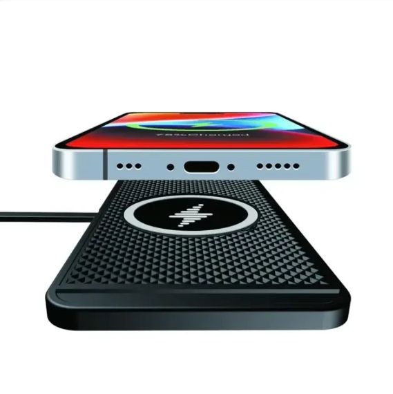 Силиконовый коврик в авто с быстрой беспроводной зарядкой Car Wireless Pad C1 15W | Зображення 1