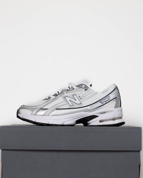 Жіночі кросівки New Balance 740 White Silver | Зображення 5
