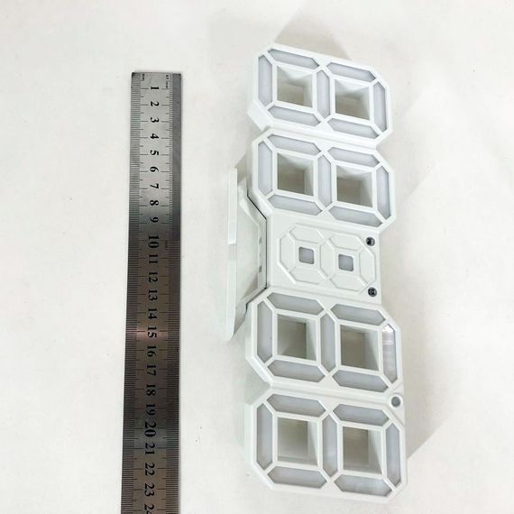 Часы настольные электронные VST-883 LED с будильником и термометром, умные настольные часы | Зображення 3