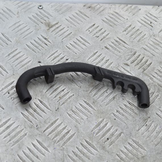 Шланг вентиляції картерних газів 2.7 HDI Citroen C5 C6 трубка Сітроен С5 С6 4R8Q6C717AC | Зображення 1