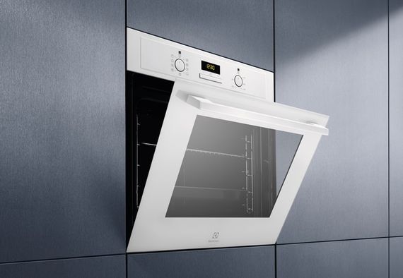 Духова шафа електрична Electrolux , 65л (EOF3H40BW) | Зображення 1