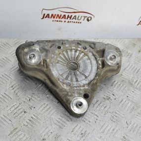 Опора амортизатора передня Audi A4 B7 кронштейн крепление стійки Ауді а4 б7 8E0412383C