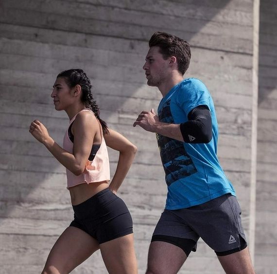 Фіксатор ліктя Reebok Elbow Support чорний Уні M RRSU-13524 | Зображення 1