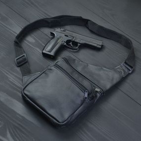 Чоловіча сумка з натуральної шкіри- месенджер чорна  тактична сумка, тактична сумка на груди