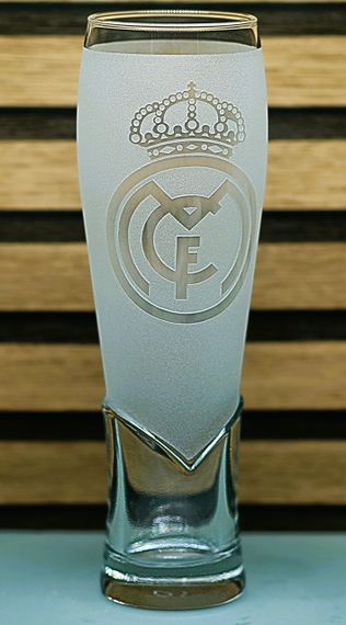 Пивний келих крафтовий 440 мл Реал Мадрид Real Madrid з гравіюванням подарунок для фаната ФК  футбольний матовий