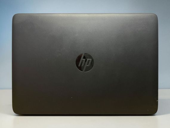 Ноутбук HP EliteBook 840 G2 / 14" (1920x1080) IPS / Intel Core i7-5600U (2 (4) ядра по 2.6 - 3.2 GHz) / 8 GB DDR3 / 500 GB HDD / AMD Radeon R7 M260X, 1 GB GDDR5, 128-bit / WebCam / Без АКБ б/в | Зображення 1