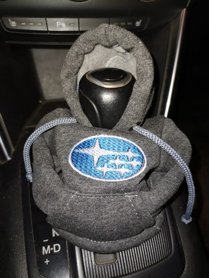 Чехол кофта Худи аксессуар на КПП Car Hoodie субару Subaru серый подарок автомобилисту 10070