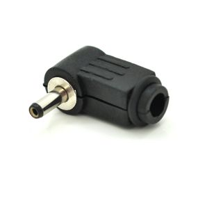 Переходник DC 3.5x1.35mm (папа) под пайку, штекер 90°